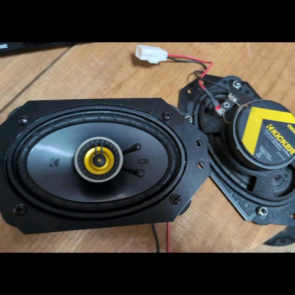 KICKER CS Series CSC46 4 x 6'' Car Audio System Speaker